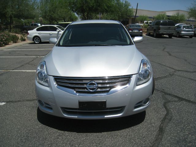 Nissan Altima 2011 photo 12