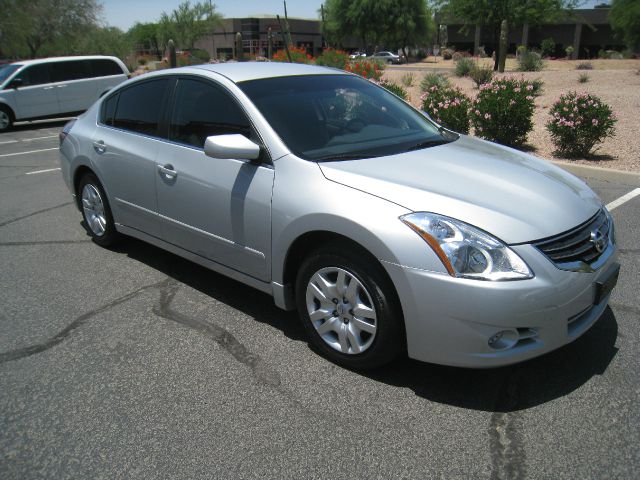 Nissan Altima 2011 photo 6