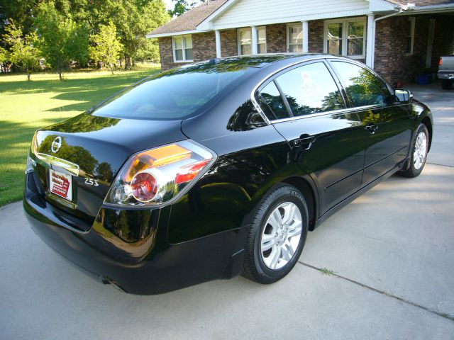 Nissan Altima 2011 photo 33