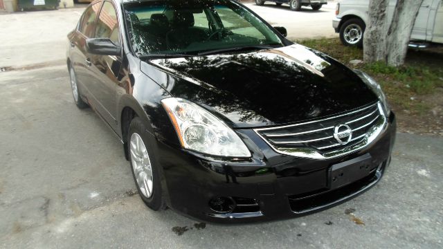 Nissan Altima 2011 photo 7