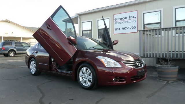 Nissan Altima 2011 photo 8