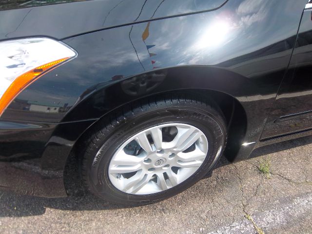 Nissan Altima 2011 photo 14