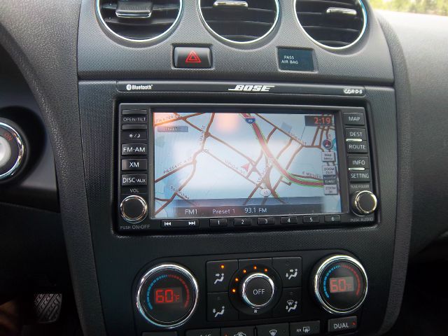 Nissan Altima 2011 photo 19