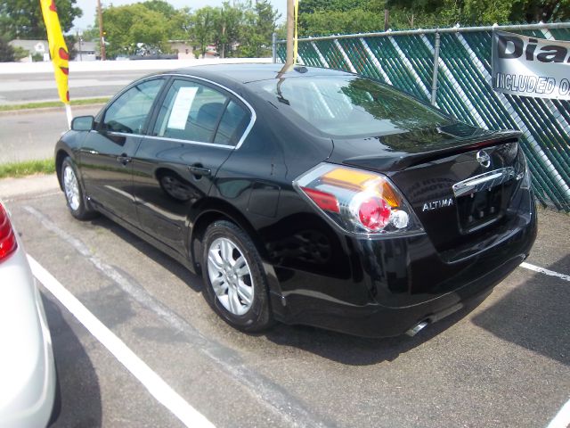 Nissan Altima 2011 photo 36