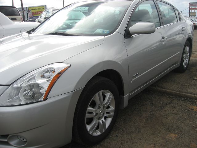 Nissan Altima 2011 photo 4