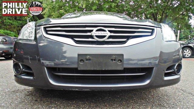 Nissan Altima 2011 photo 1