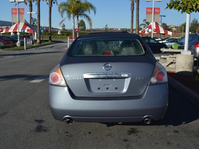 Nissan Altima 2012 photo 4