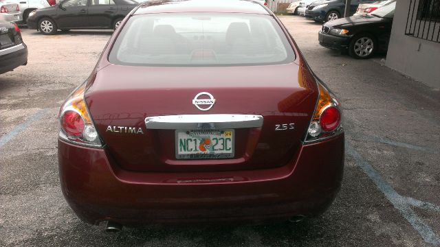 Nissan Altima 2012 photo 4