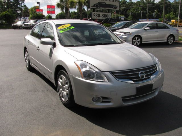 Nissan Altima 2012 photo 4