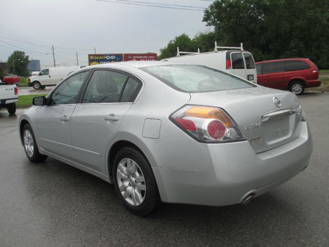 Nissan Altima 2012 photo 3