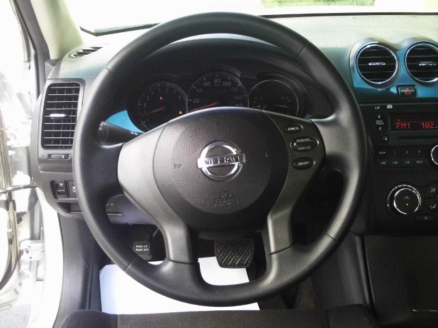 Nissan Altima 2012 photo 6