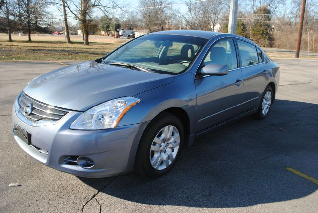 Nissan Altima 2012 photo 3