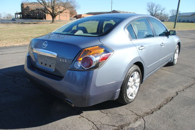 Nissan Altima 2012 photo 4