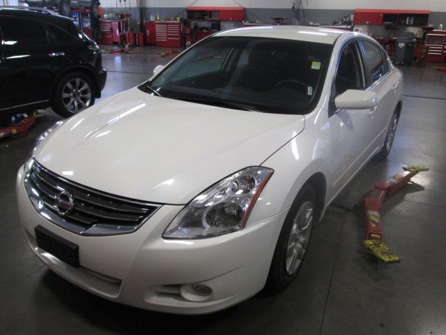 Nissan Altima 2012 photo 4