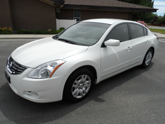 Nissan Altima 2012 photo 3