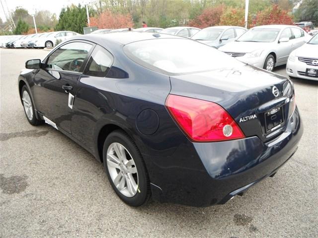 Nissan Altima 2012 photo 4