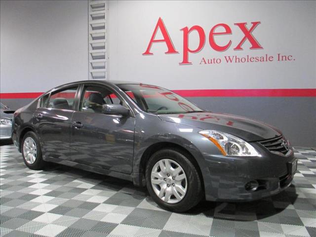 Nissan Altima 2012 photo 20