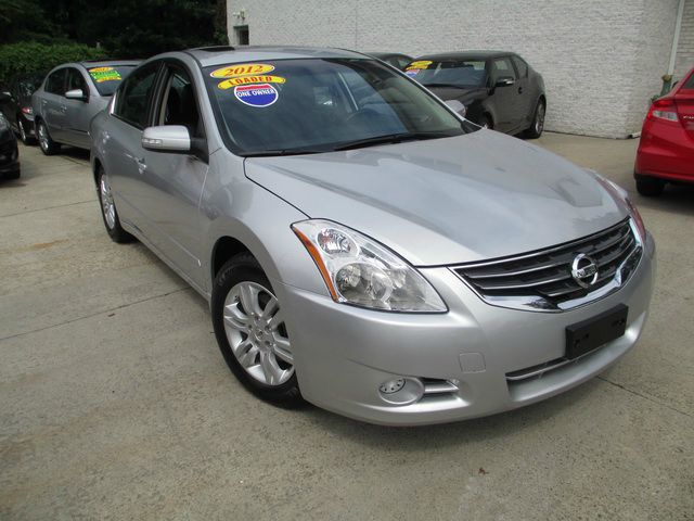 Nissan Altima 2012 photo 4