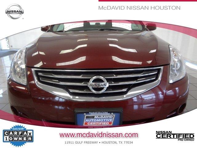 Nissan Altima 2012 photo 1