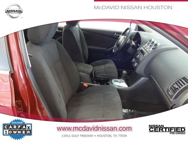 Nissan Altima 2012 photo 17