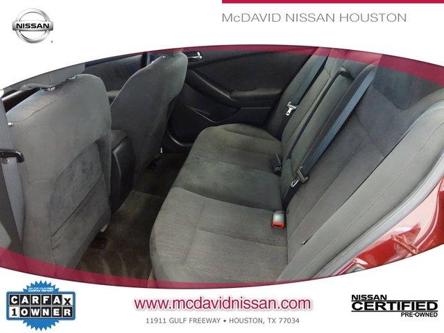 Nissan Altima 2012 photo 26