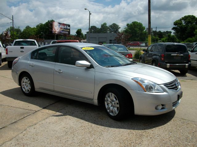 Nissan Altima 2012 photo 3