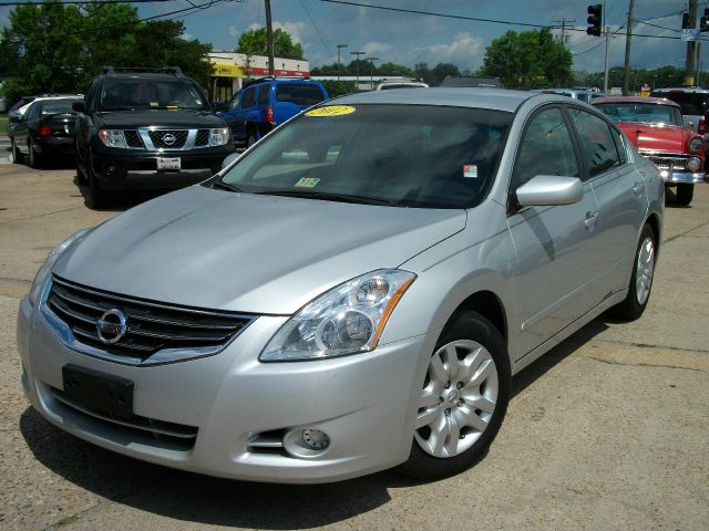 Nissan Altima 2012 photo 4