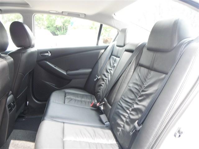 Nissan Altima 2012 photo 5