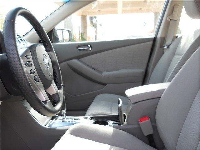 Nissan Altima 2012 photo 3