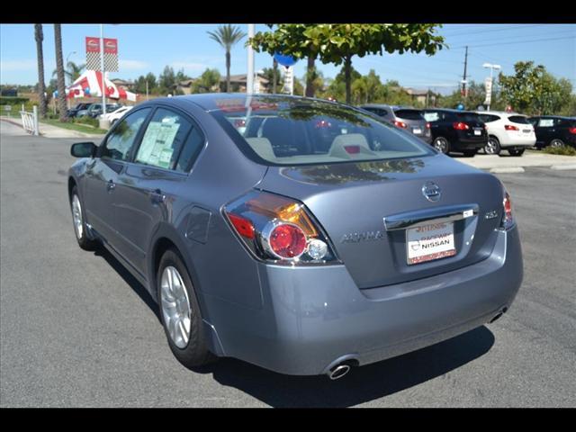 Nissan Altima 2012 photo 3