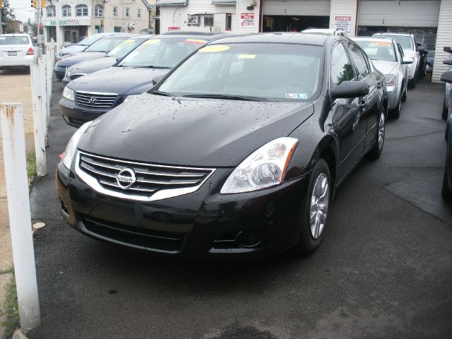 Nissan Altima 2012 photo 21