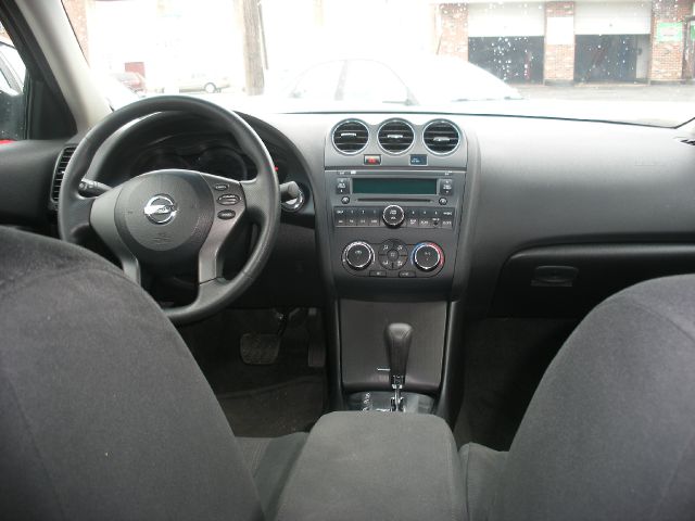 Nissan Altima 2012 photo 3