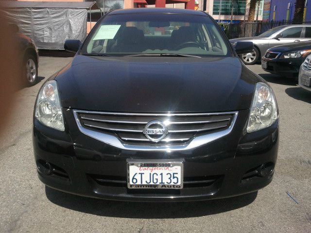 Nissan Altima 2012 photo 10