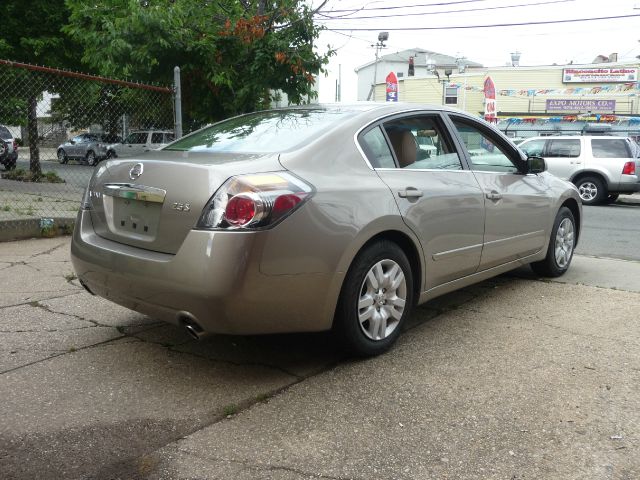 Nissan Altima 2012 photo 4