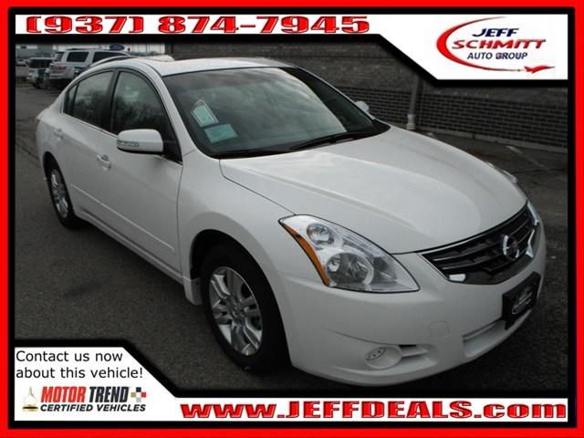 Nissan Altima Pickupslt Quad Cab SWB 4WD 4x4 Truck Sedan