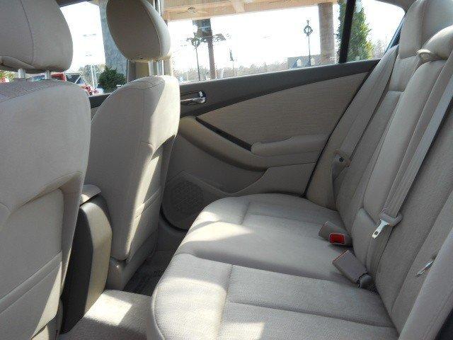 Nissan Altima 2012 photo 4