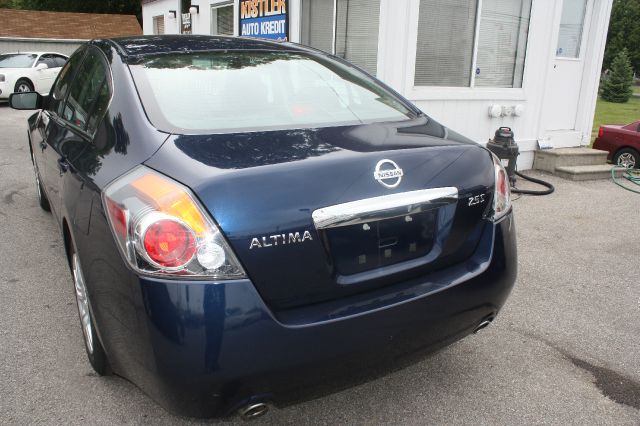 Nissan Altima 2012 photo 15