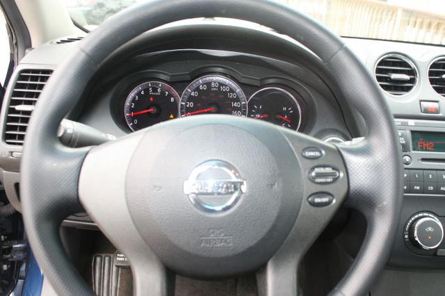 Nissan Altima 2012 photo 16