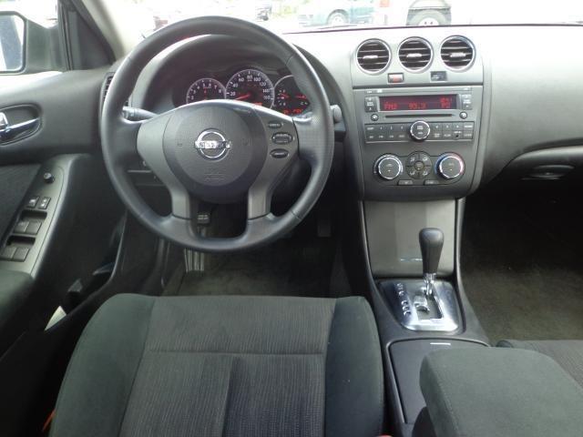 Nissan Altima 2012 photo 4