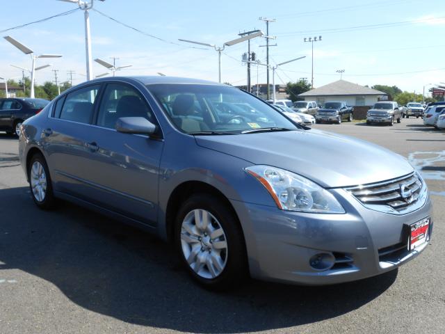 Nissan Altima 2012 photo 4