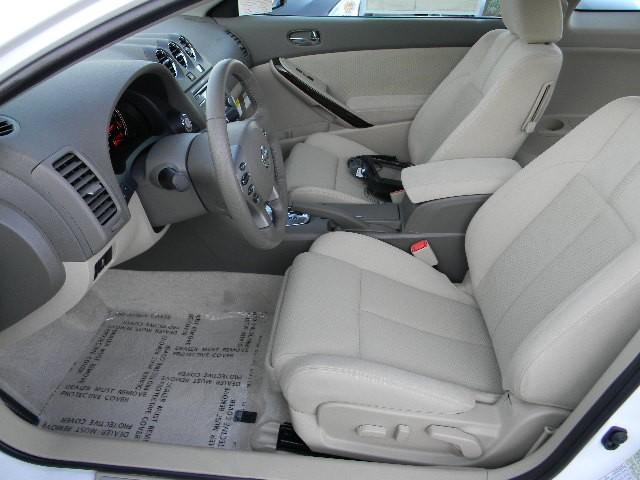 Nissan Altima 2012 photo 3