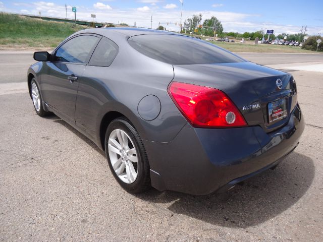 Nissan Altima 2012 photo 14