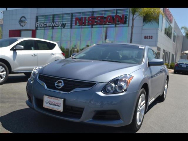 Nissan Altima 2012 photo 1