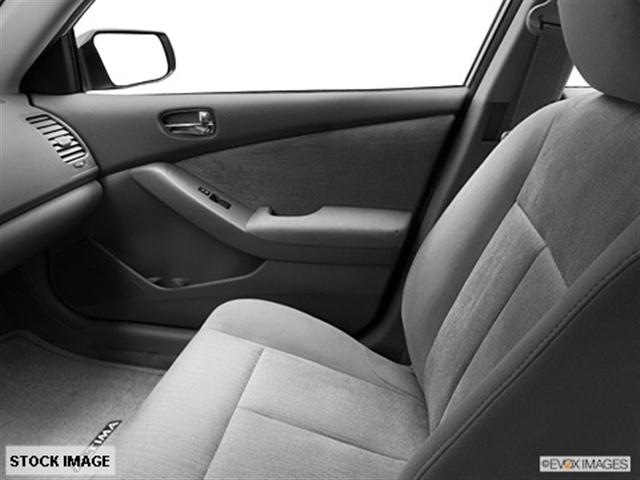 Nissan Altima 2012 photo 4