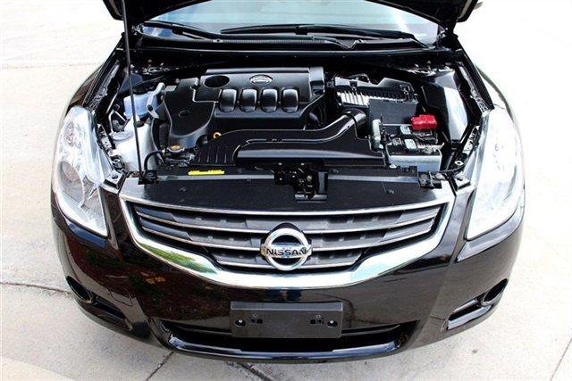 Nissan Altima 2012 photo 19