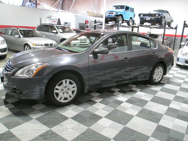 Nissan Altima 2012 photo 15