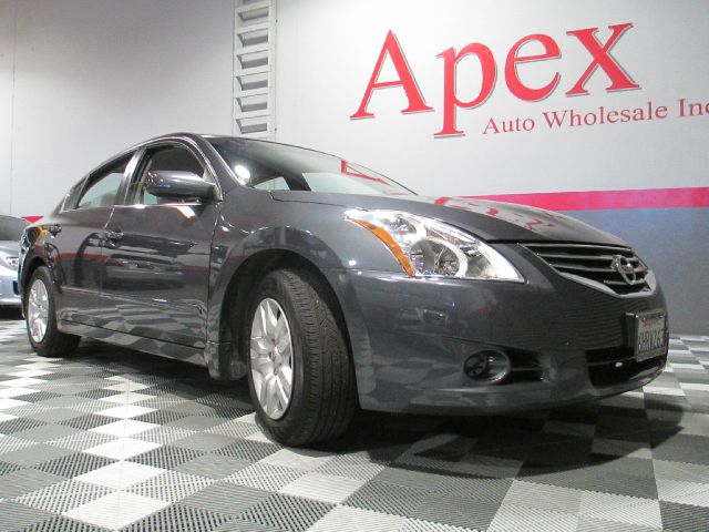 Nissan Altima 2012 photo 16