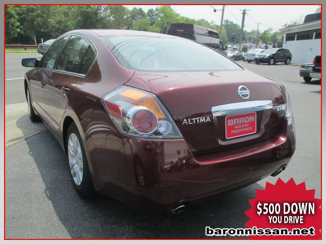 Nissan Altima 2012 photo 10