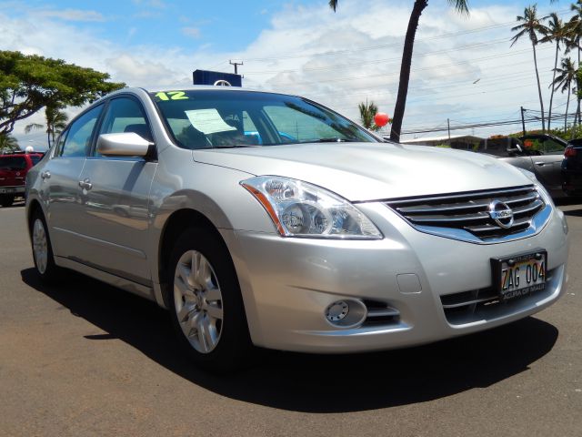 Nissan Altima 2012 photo 4