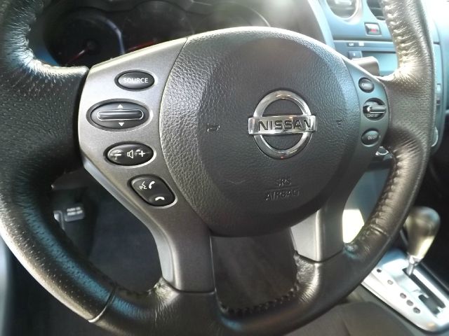 Nissan Altima 2012 photo 3